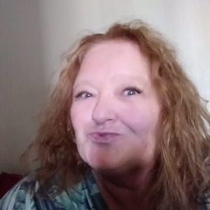 Meet your Posher, Lorraine